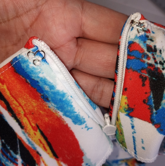 NWT Chelsea & Theodore Vivid Colors Abstract Scuba Skirt 3X - Picture 9 of 10